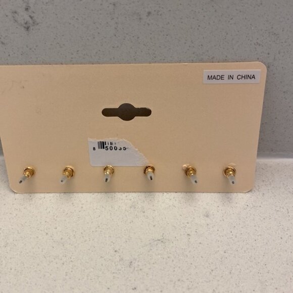 Set of earrings-new - Picture 2 of 3